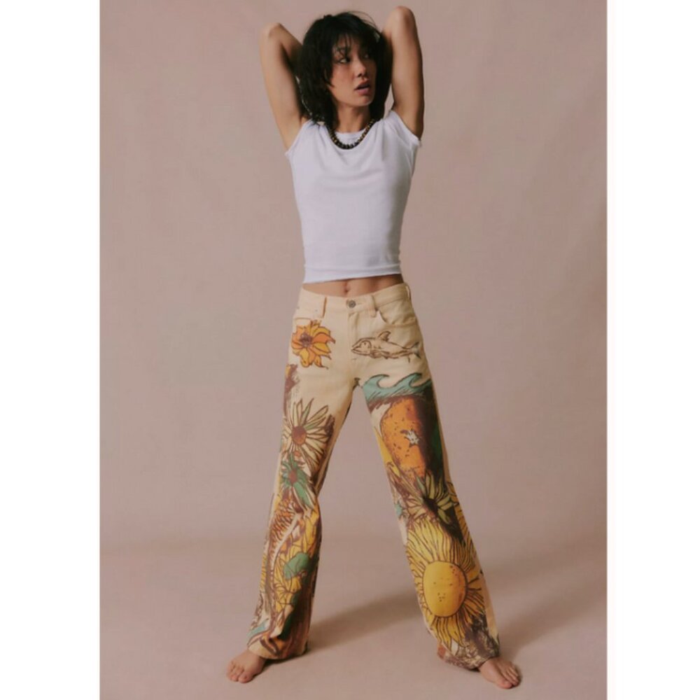 Free People We The Free Tinsley Printed Jeans “Beach Scene” - Picture 11 of 15